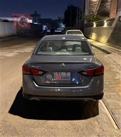 نيسان ألتيما